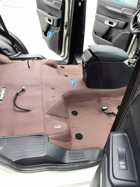 Thảm Lót Sàn 360 Ford Everest 2009–2016: Ôm Khít Sàn, Gọn Đẹp, Dễ Vệ Sinh